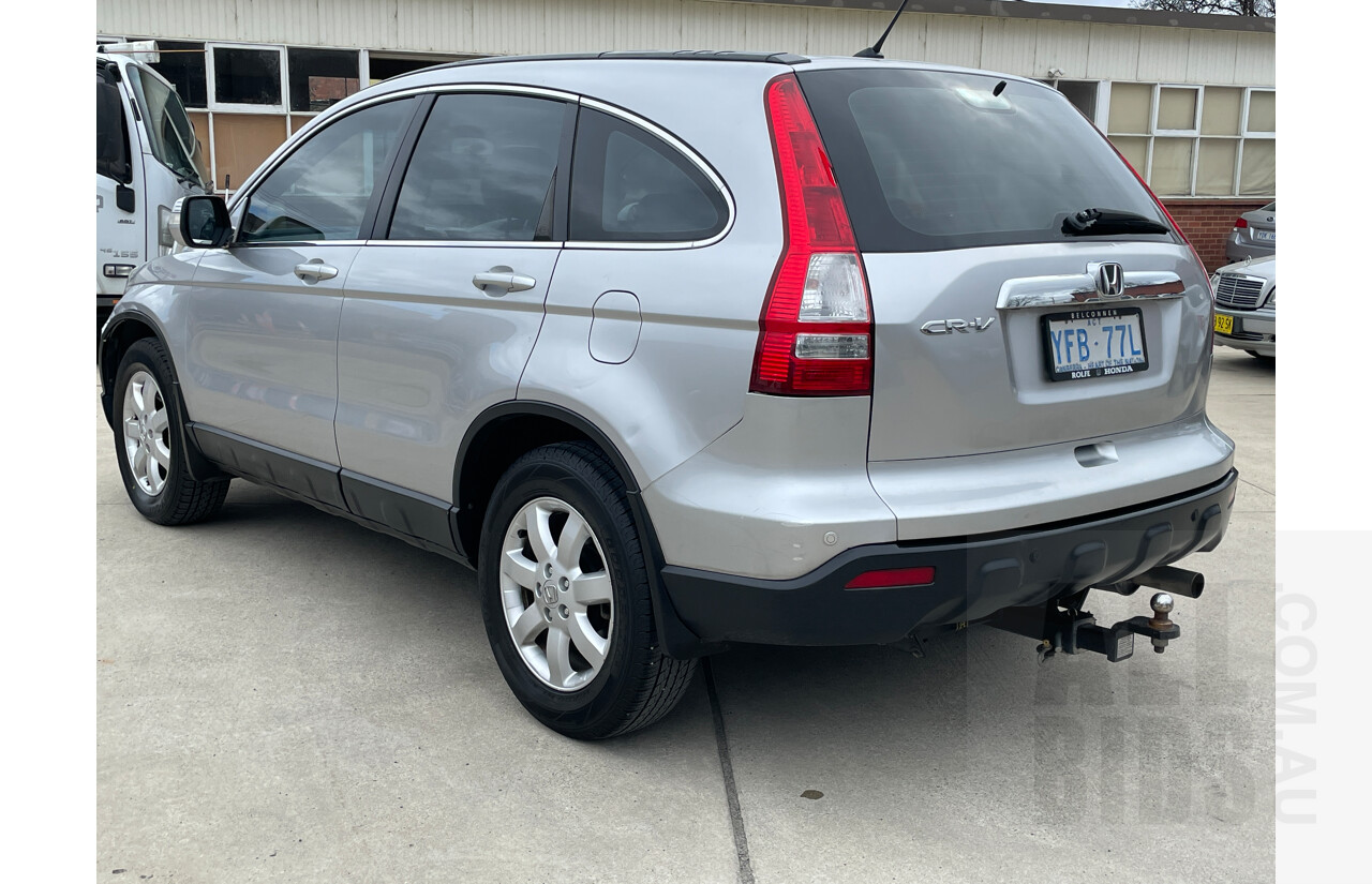 9/2007 Honda CRV (4x4) Luxury MY07 4d Wagon Silver 2.4L