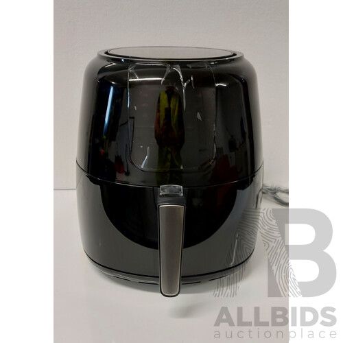 Kogan (KA7LDGAFRYA) 8.2L Digital 1800W Air Fryer - ORP $119