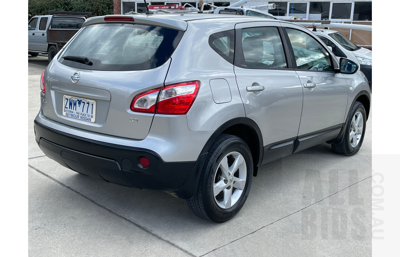 3/2013 Nissan Dualis ST (4x2) J10 MY13 4d Wagon Silver 2.0L