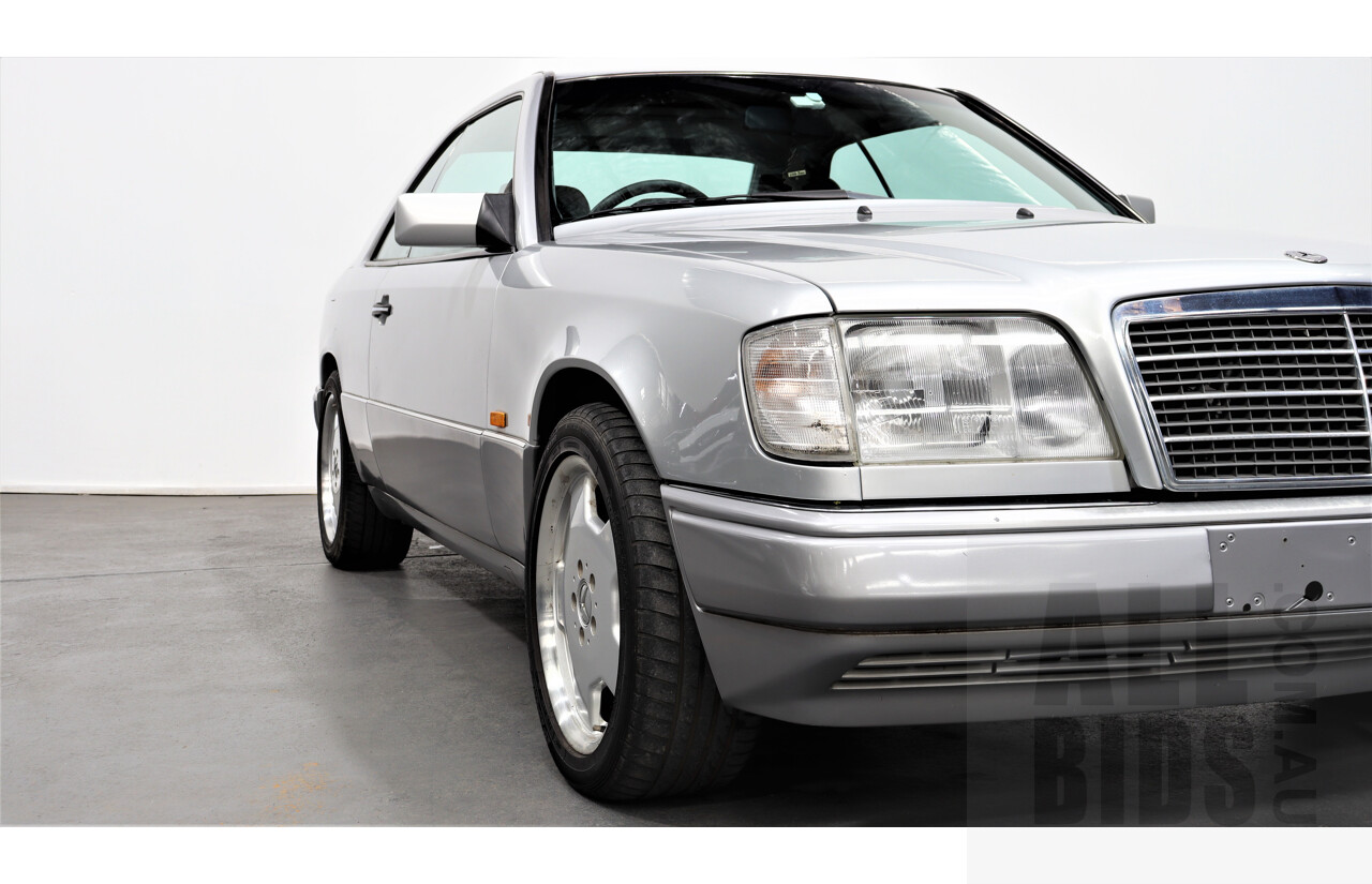 9/1994 Mercedes-Benz E220 C 2d Coupe Silver 2.2L