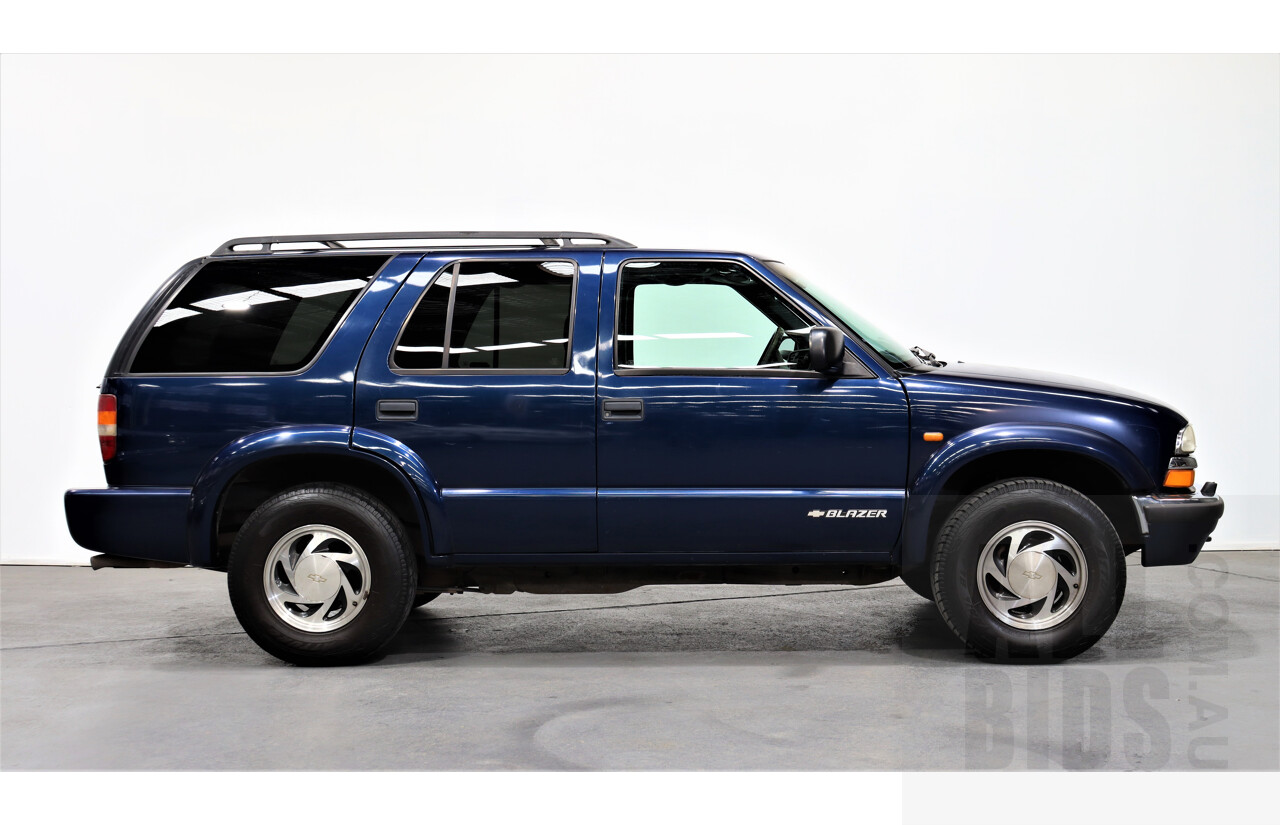 12/1999 Chevrolet Blazer S10 4d SUV Blue V6 4WD 4.3L