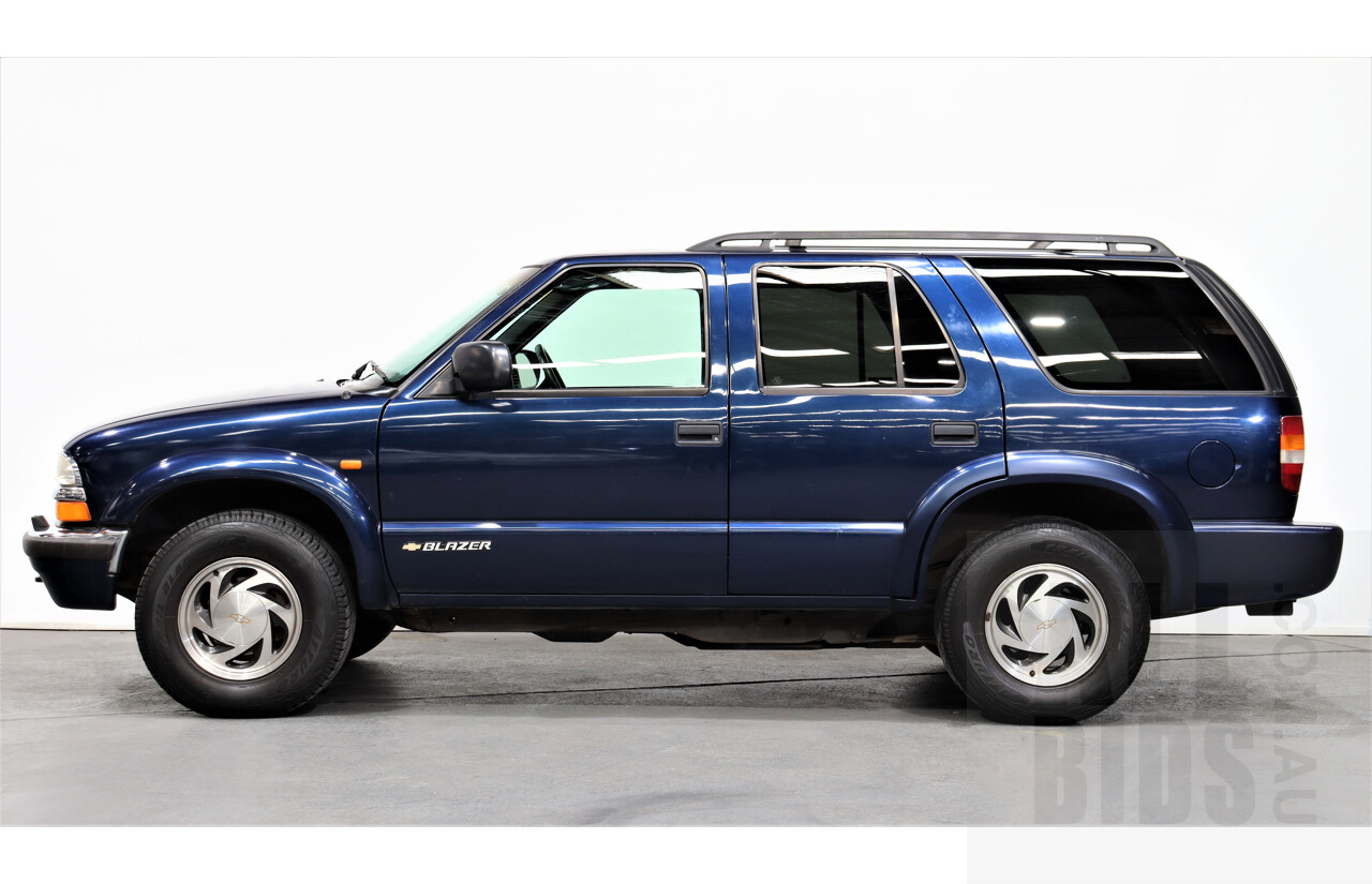 12/1999 Chevrolet Blazer S10 4d SUV Blue V6 4WD 4.3L