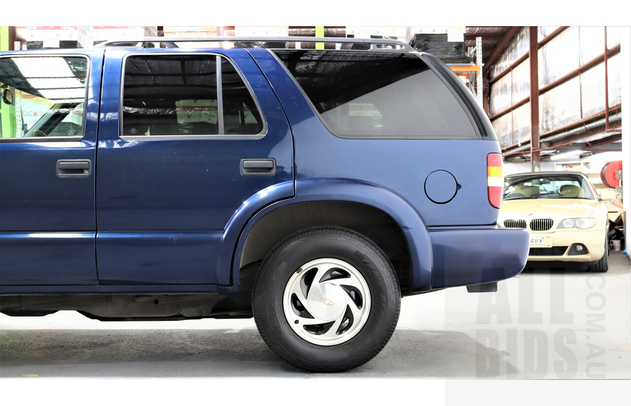 12/1999 Chevrolet Blazer S10 4d SUV Blue V6 4WD 4.3L