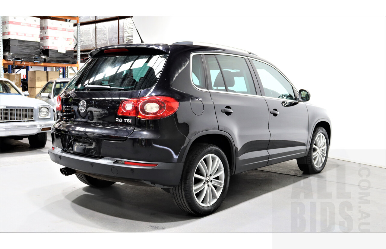 2/2010 Volkswagen Tiguan TSI 5NC 4d Wagon Black 2.0L Turbo