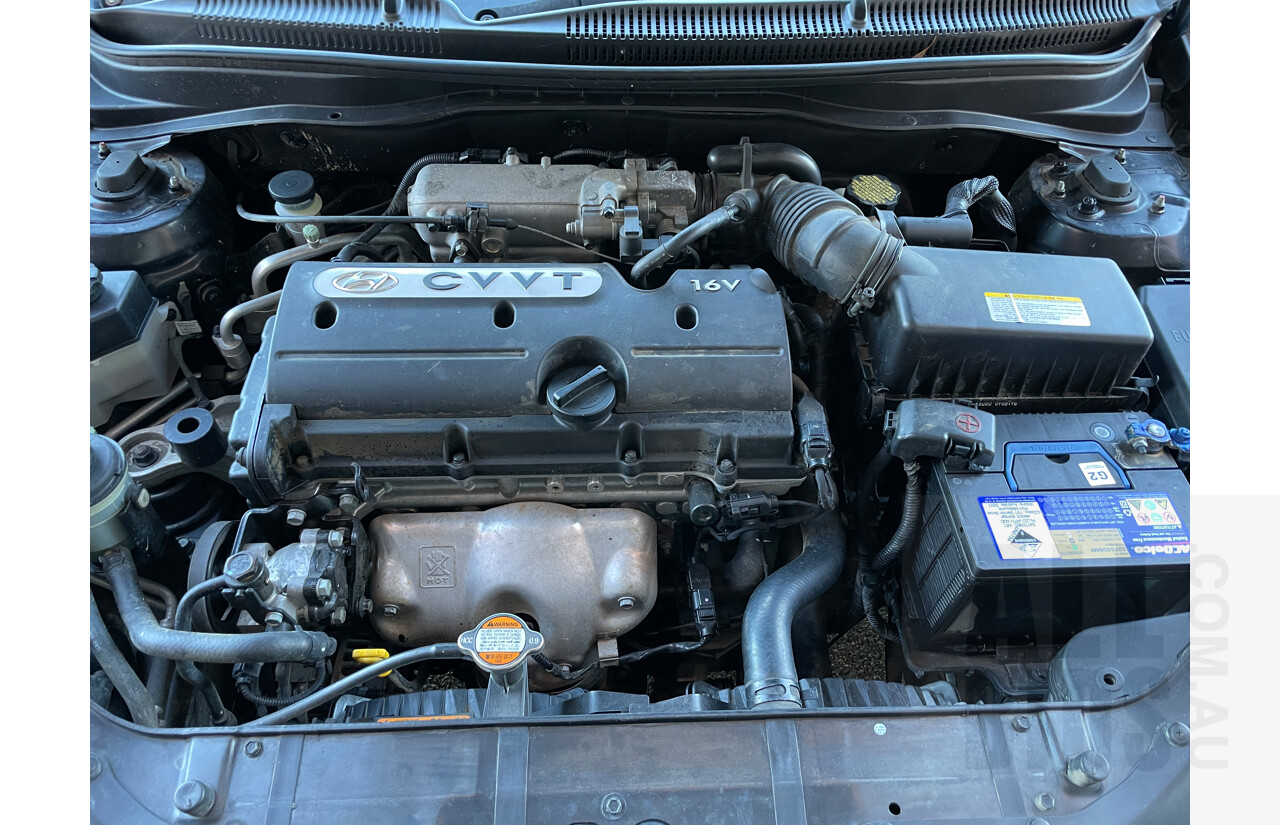 5/2007 Hyundai Accent 1.6 MC 3d Hatchback Black 1.6L