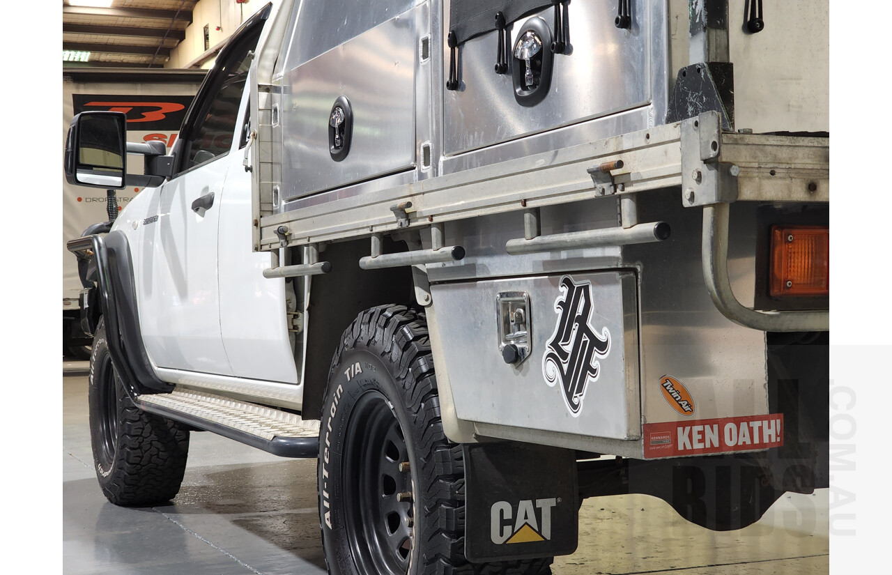 2/2009 Mazda BT-50 B3000 Freestyle DX+ (4x4) 08 UPGRADE C/Chas White 3.0L - Turbo Diesel