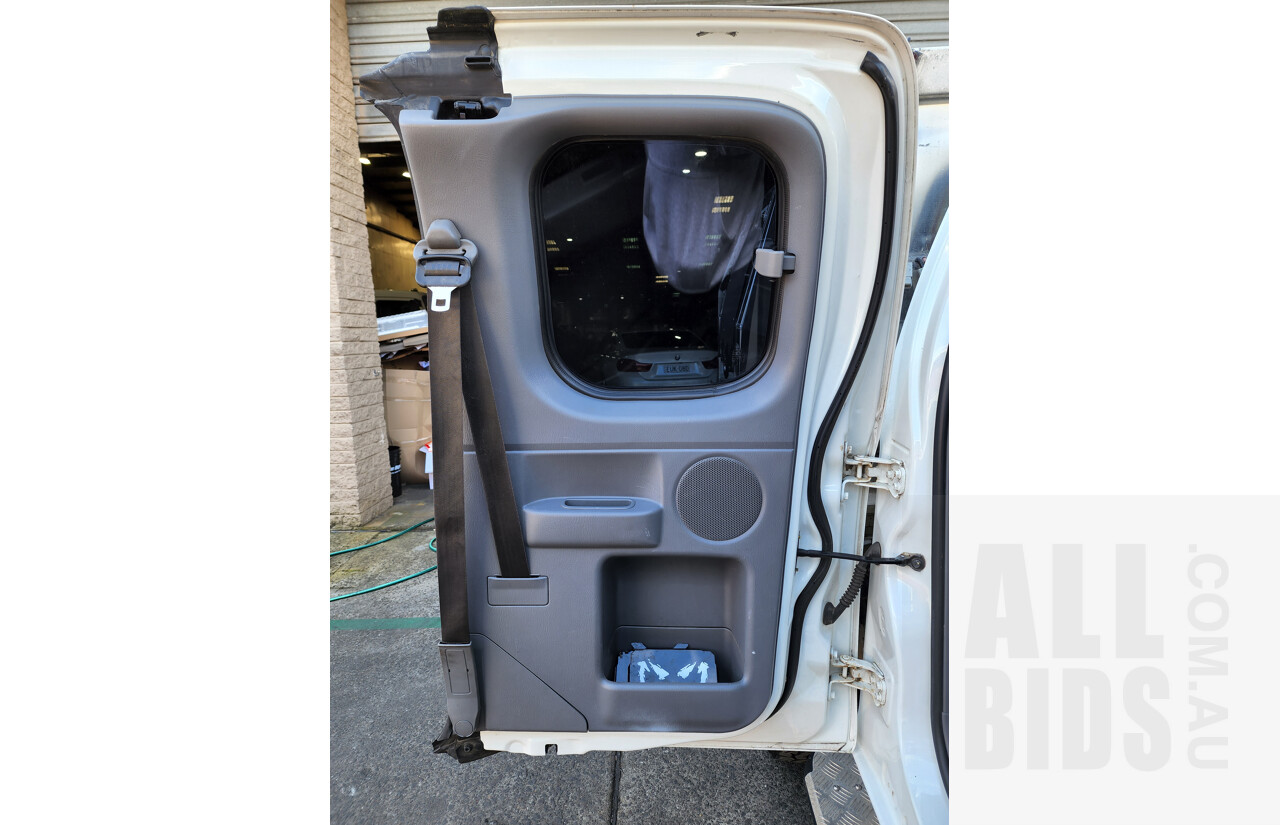 2/2009 Mazda BT-50 B3000 Freestyle DX+ (4x4) 08 UPGRADE C/Chas White 3.0L - Turbo Diesel
