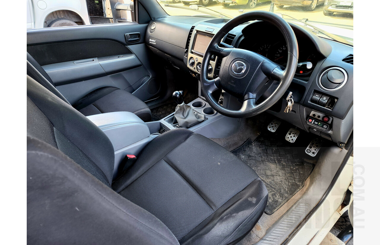 2/2009 Mazda BT-50 B3000 Freestyle DX+ (4x4) 08 UPGRADE C/Chas White 3.0L - Turbo Diesel