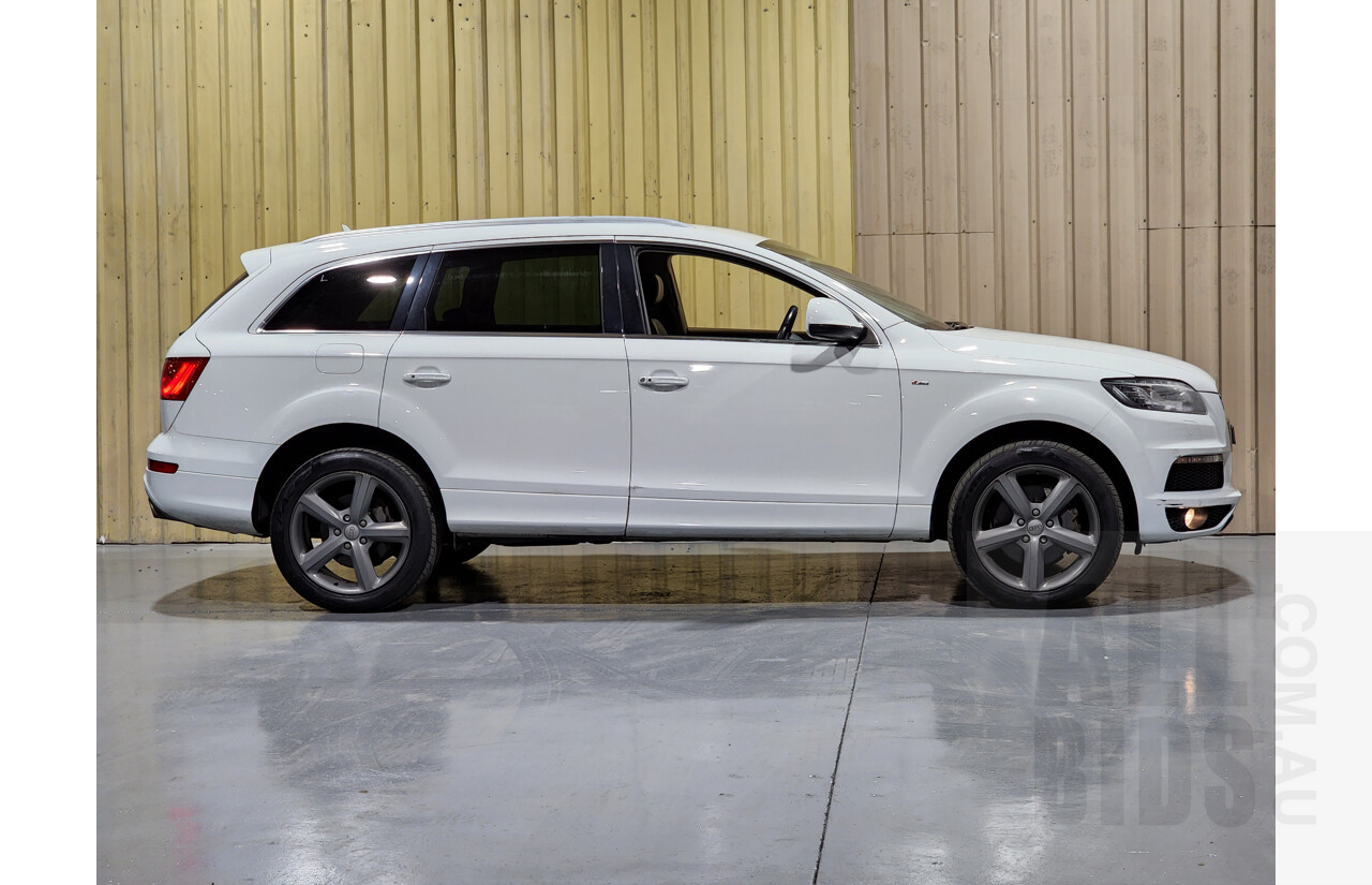 10/2013 Audi Q7 3.0 TDI Quattro S-Line MY13 4d Wagon White 3.0L - Turbo Diesel - 7 Seater