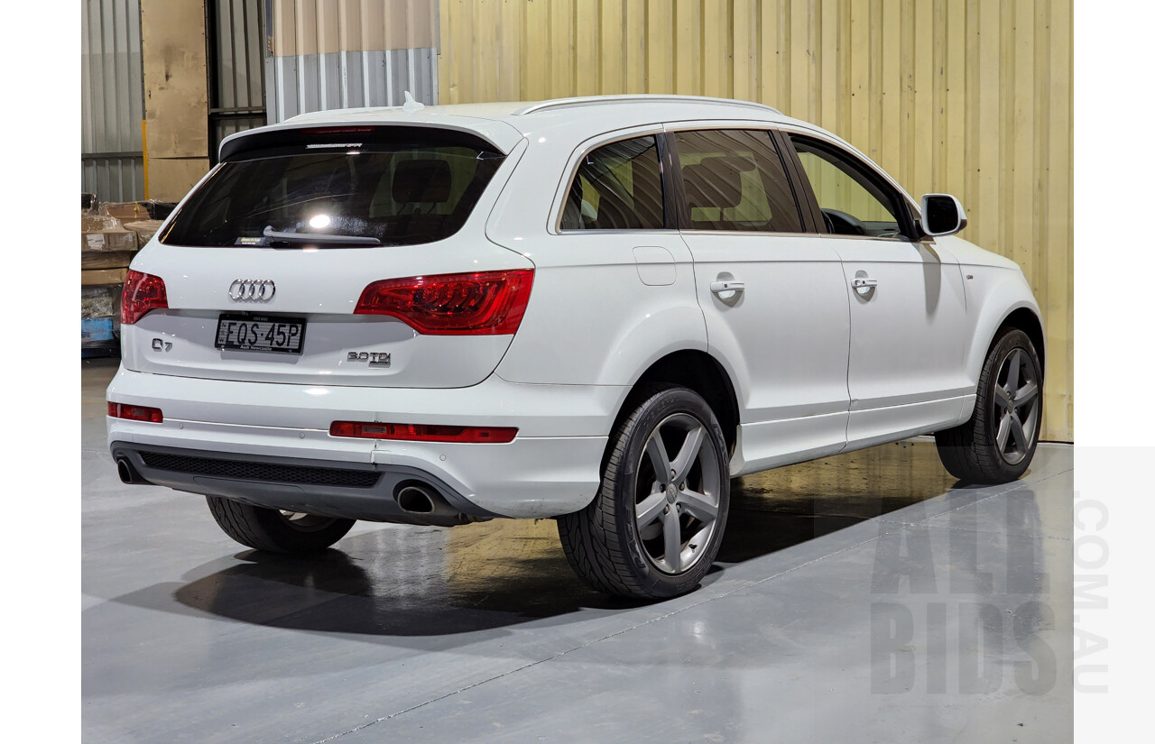 10/2013 Audi Q7 3.0 TDI Quattro S-Line MY13 4d Wagon White 3.0L - Turbo Diesel - 7 Seater