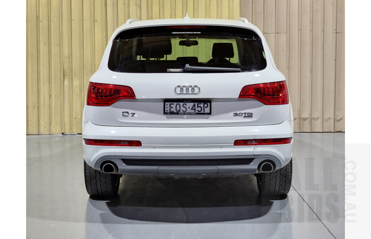 10/2013 Audi Q7 3.0 TDI Quattro S-Line MY13 4d Wagon White 3.0L - Turbo Diesel - 7 Seater