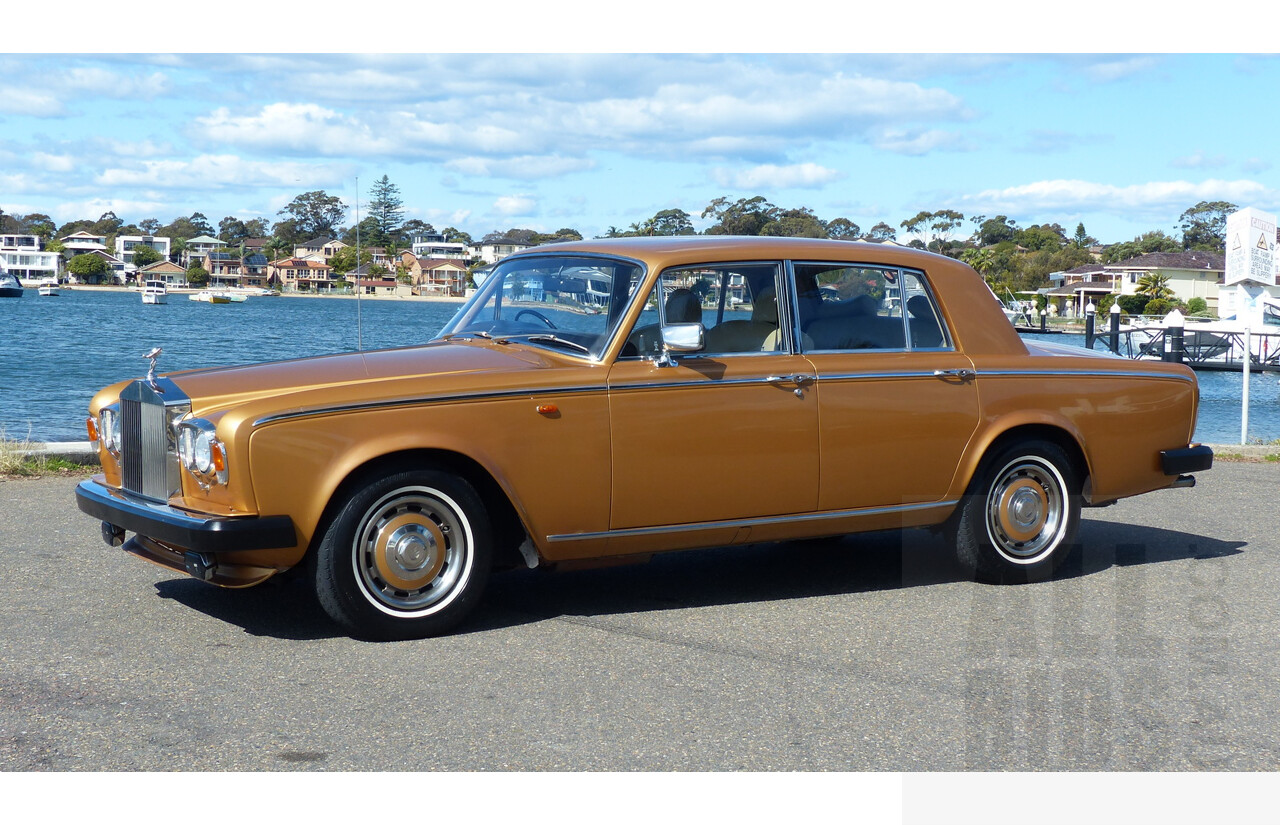 2/1979 Rolls-Royce Silver Shadow II 4d Saloon Gold 6.8L V8