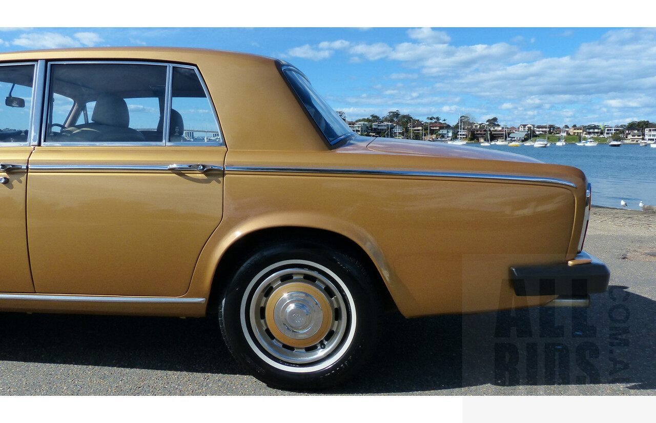 2/1979 Rolls-Royce Silver Shadow II 4d Saloon Gold 6.8L V8