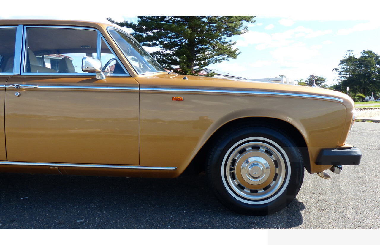 2/1979 Rolls-Royce Silver Shadow II 4d Saloon Gold 6.8L V8