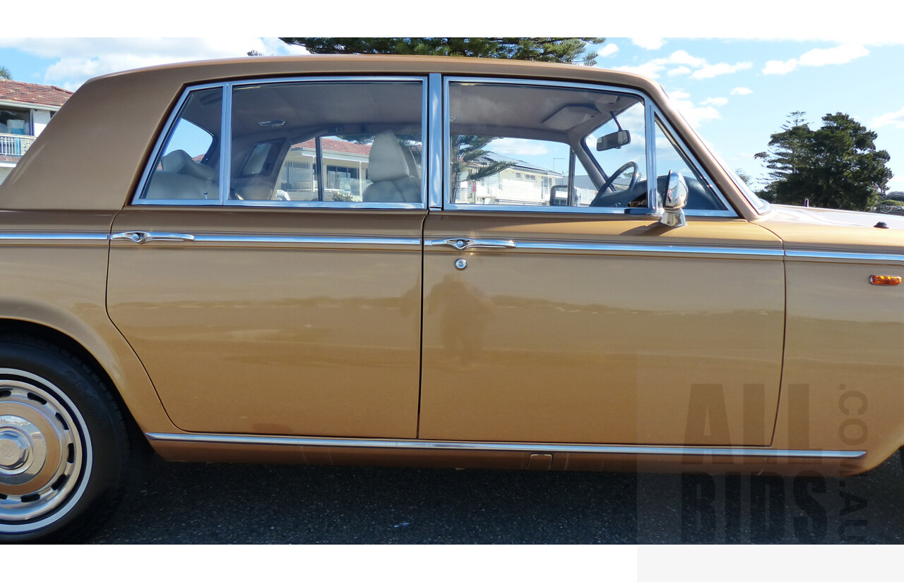 2/1979 Rolls-Royce Silver Shadow II 4d Saloon Gold 6.8L V8