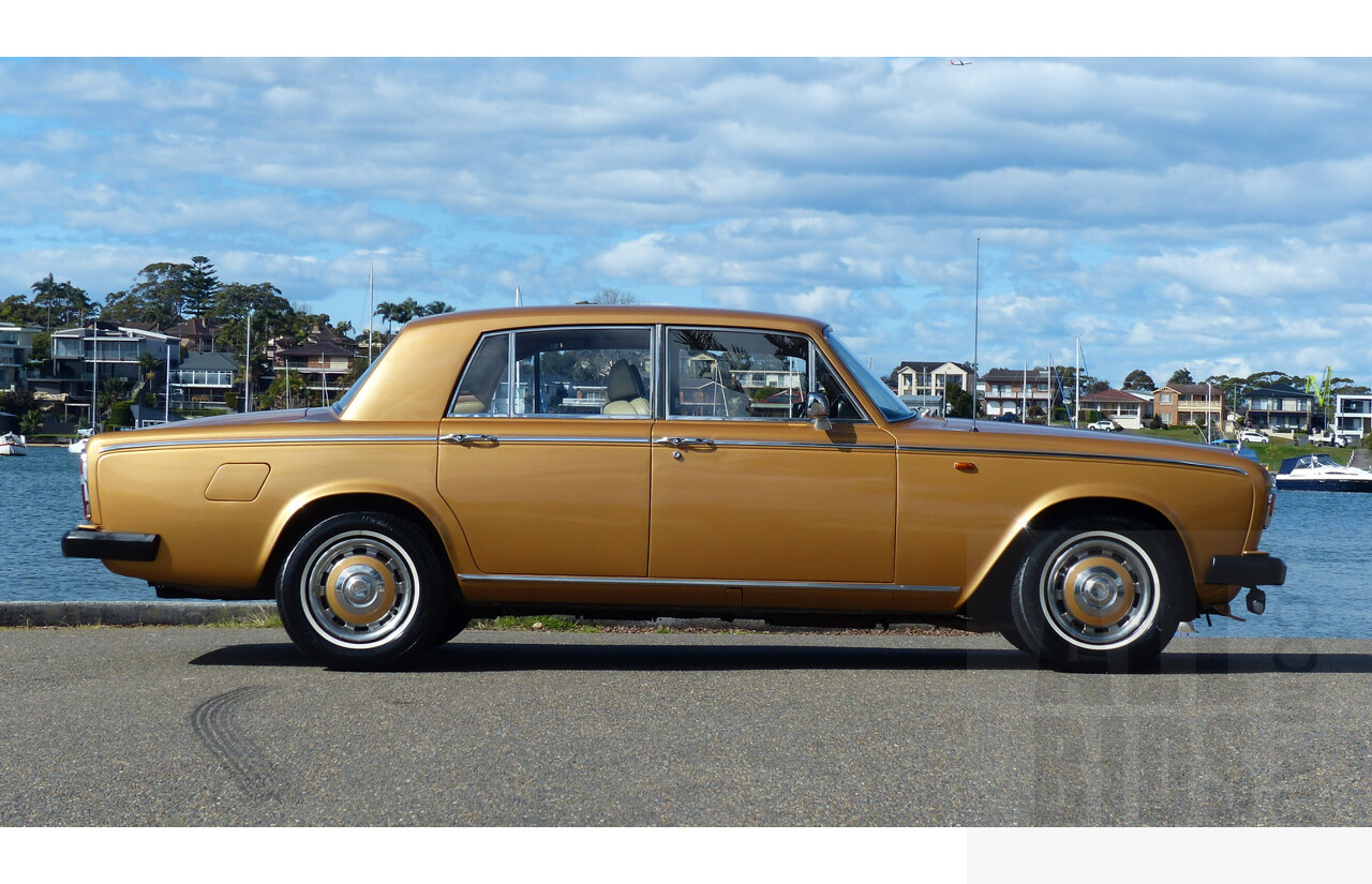 2/1979 Rolls-Royce Silver Shadow II 4d Saloon Gold 6.8L V8