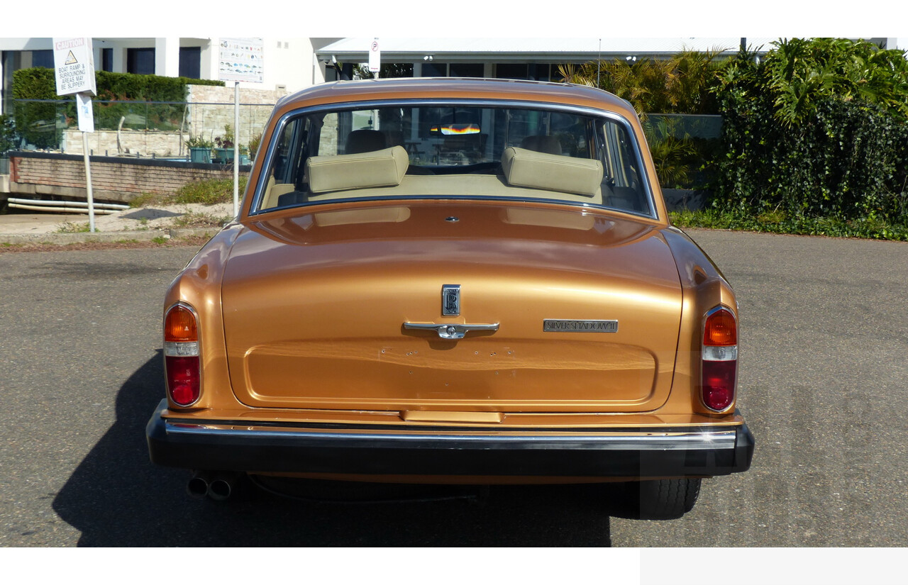 2/1979 Rolls-Royce Silver Shadow II 4d Saloon Gold 6.8L V8