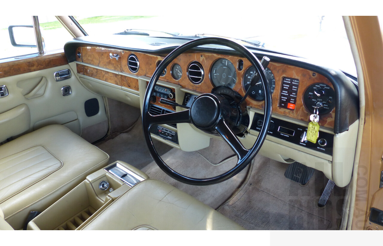 2/1979 Rolls-Royce Silver Shadow II 4d Saloon Gold 6.8L V8