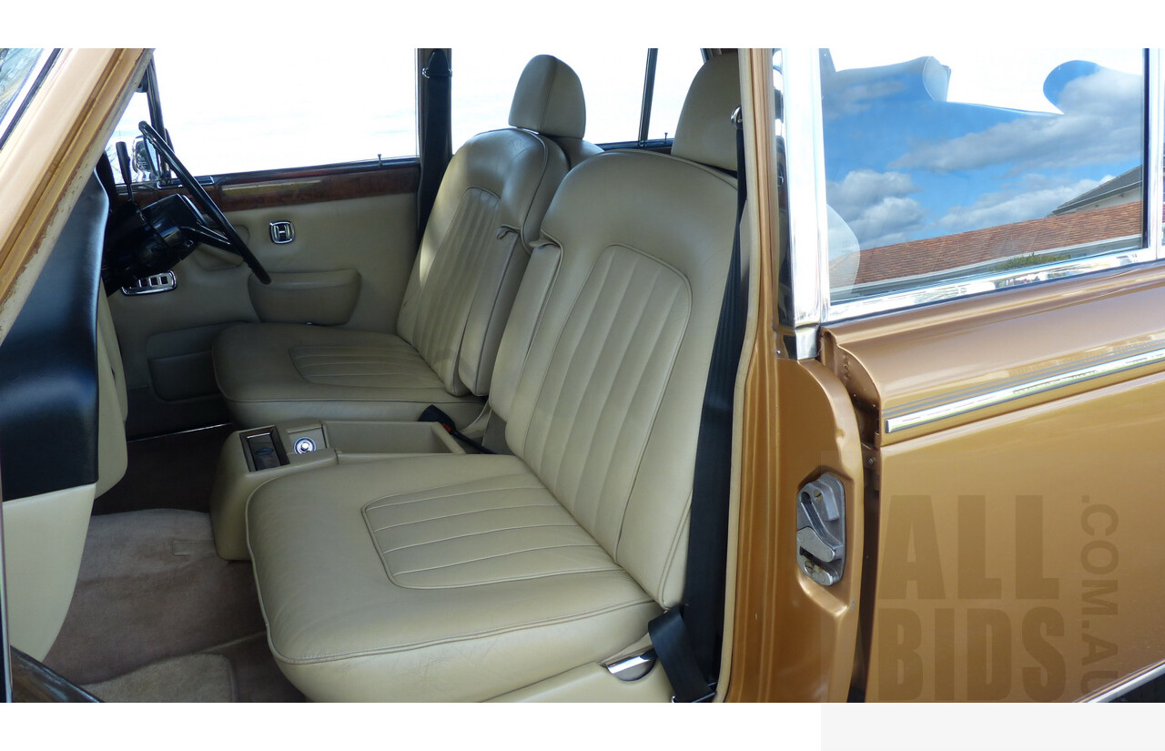 2/1979 Rolls-Royce Silver Shadow II 4d Saloon Gold 6.8L V8