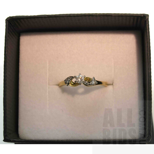 Vintage Diamond Ring: 18ct Gold