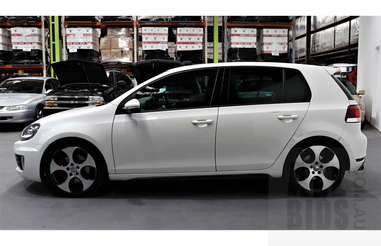 7/2010 Volkswagen Golf GTi 1K MY10 5d Hatchback White 2.0L Turbo