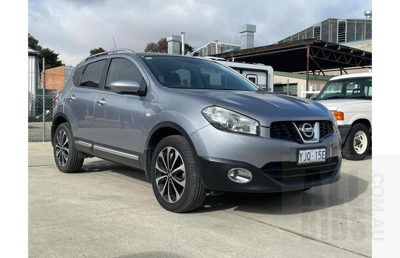 6/2013 Nissan Dualis +2 Ti-L (4x4) J10 MY13 4d Wagon Grey 2.0L