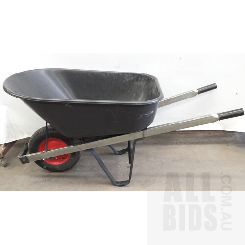 Saxon 100 Litre Wheel Barrow