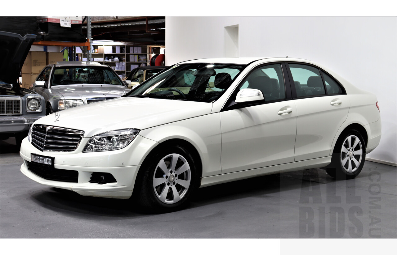 7/2008 Mercedes-Benz C200 Kompressor Classic W204 4d Sedan White 1.8L Supercharged