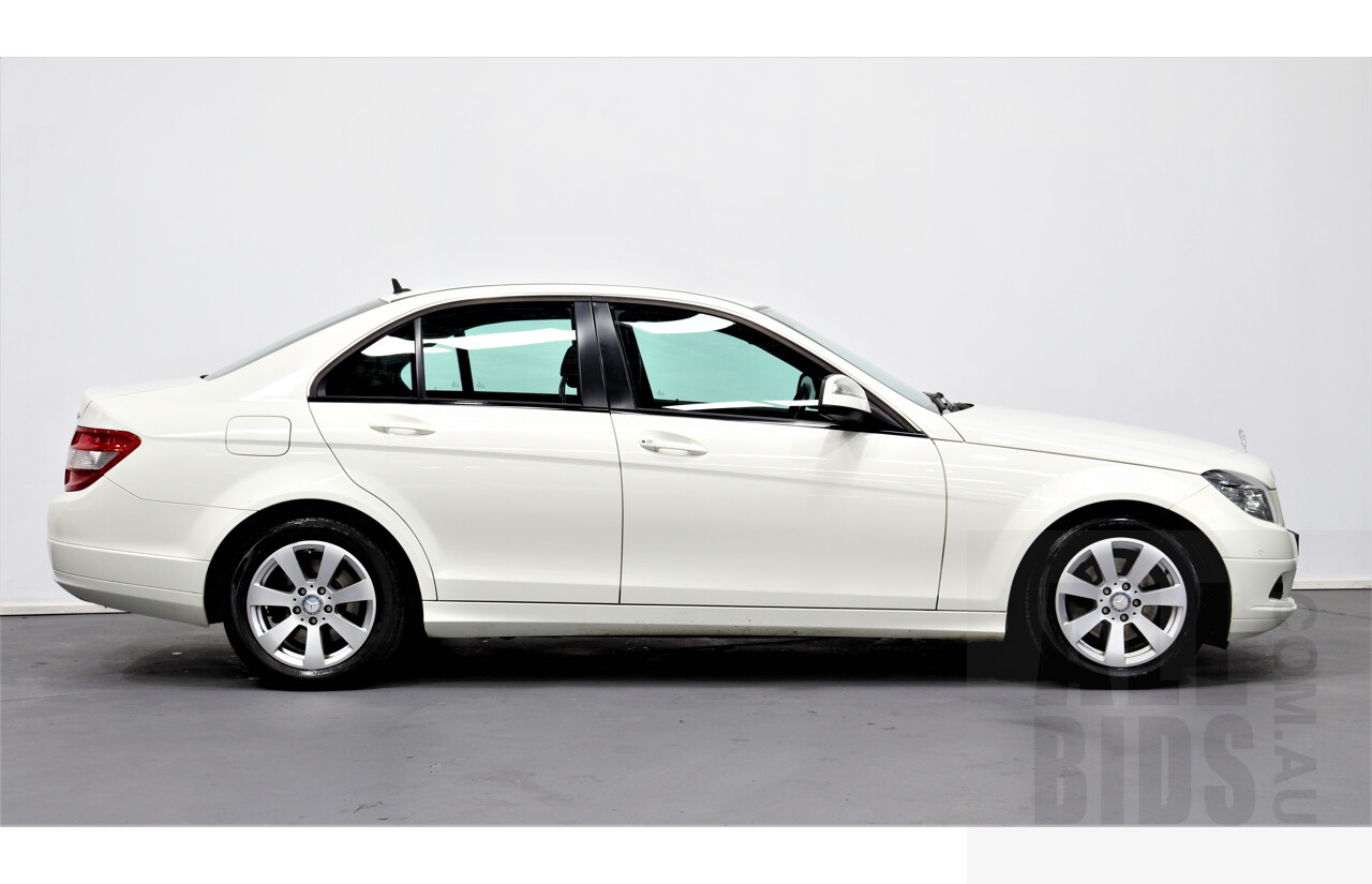 7/2008 Mercedes-Benz C200 Kompressor Classic W204 4d Sedan White 1.8L Supercharged