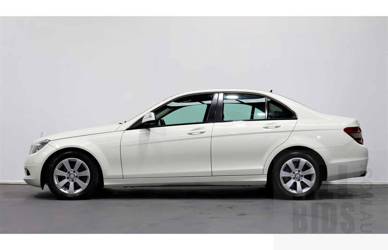 7/2008 Mercedes-Benz C200 Kompressor Classic W204 4d Sedan White 1.8L Supercharged