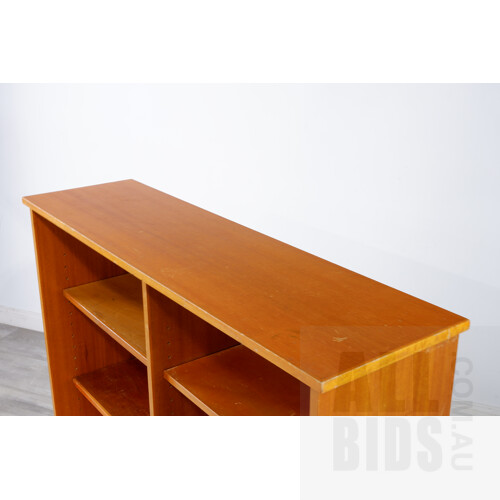 Nice Vintage Lowline Bookcase on Steel Legs, with Four Adjustable Shelves