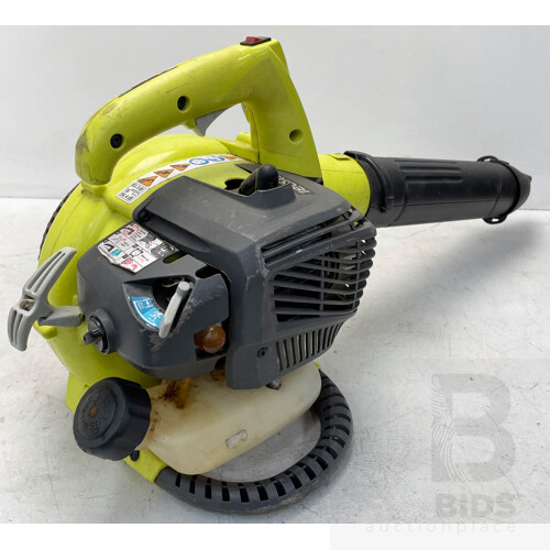 Ryobi 2 Stroke Stroke Petrol Leaf Blower RBV26G