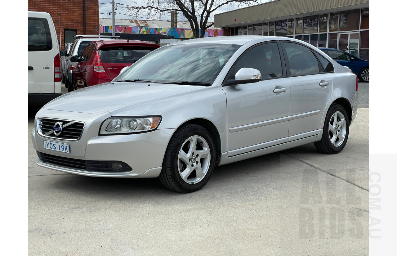 9/2010 Volvo S40 T5 S MY11 4d Sedan Silver 2.5L