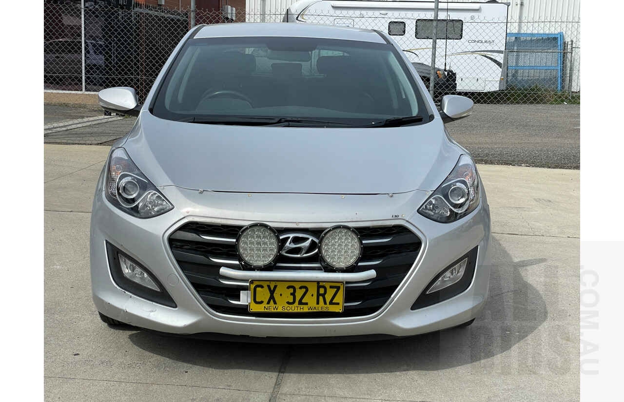 5/2015 Hyundai i30 Active X GD3 SERIES 2 5d Hatchback Silver 1.8L