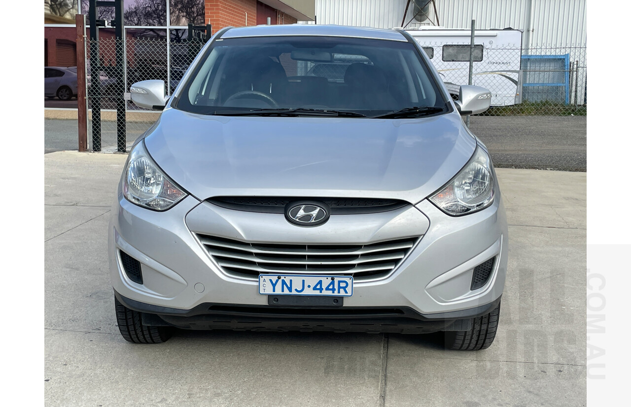 10/2012 Hyundai Ix35 Active (fwd) LM MY11 4d Wagon Silver 2.0L