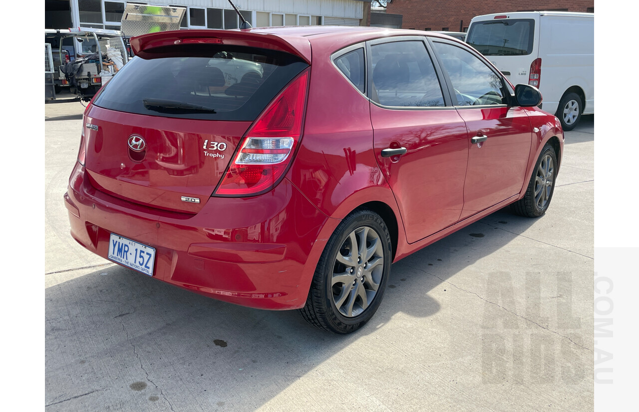 4/2012 Hyundai i30 Trophy FD MY12 5d Hatchback Red 2.0L