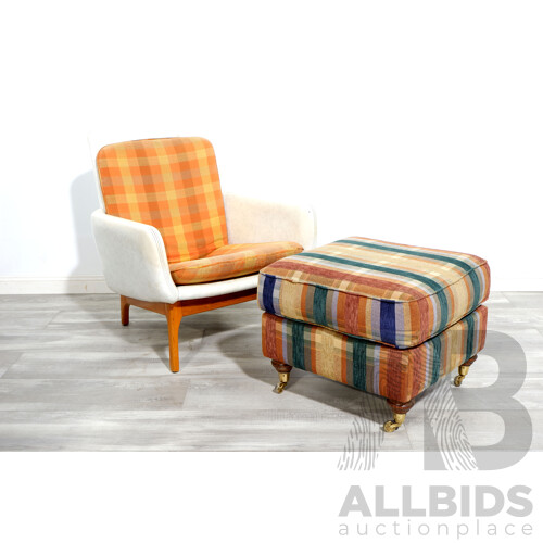 Retro White Vinyl Upholstered Armchair with Vintage Arthur Chequered Footstool