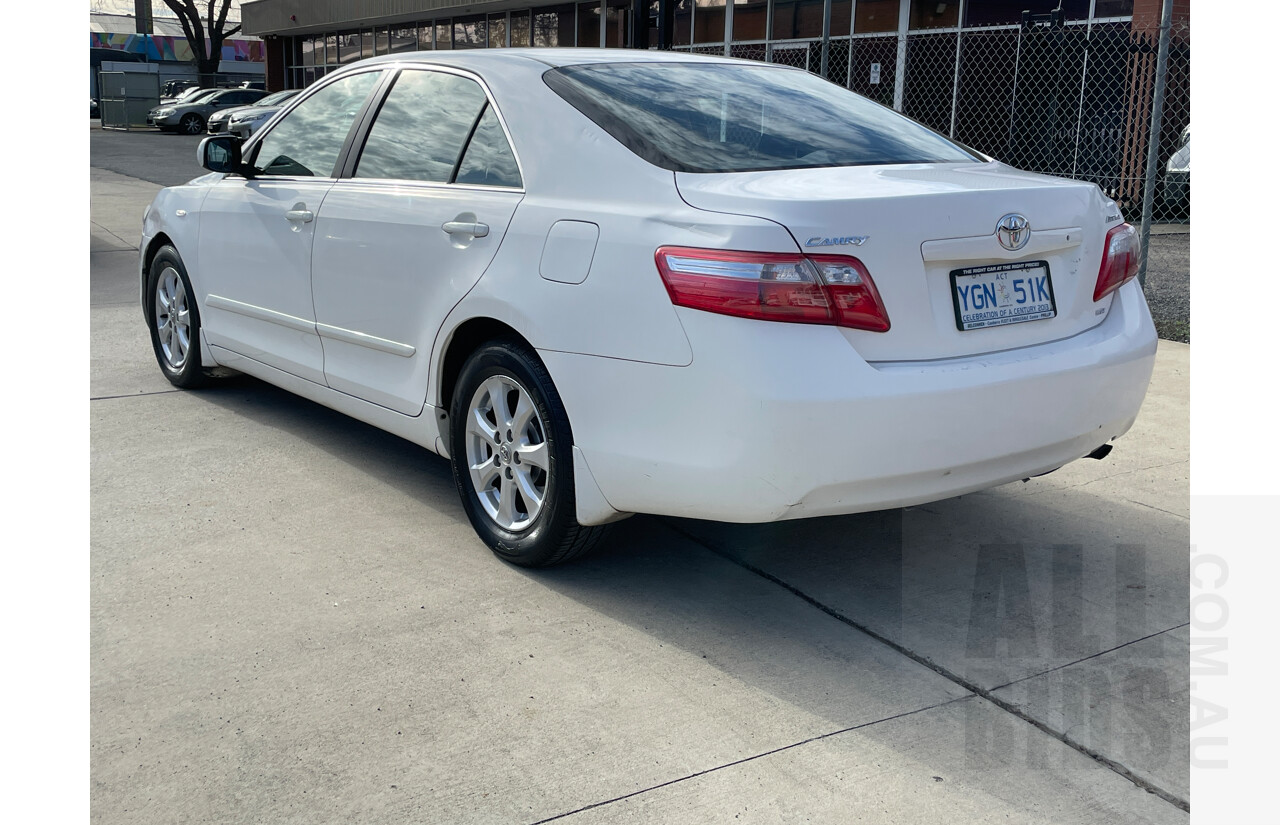 2/2007 Toyota Camry Ateva ACV40R 07 UPGRADE 4d Sedan White 2.4L