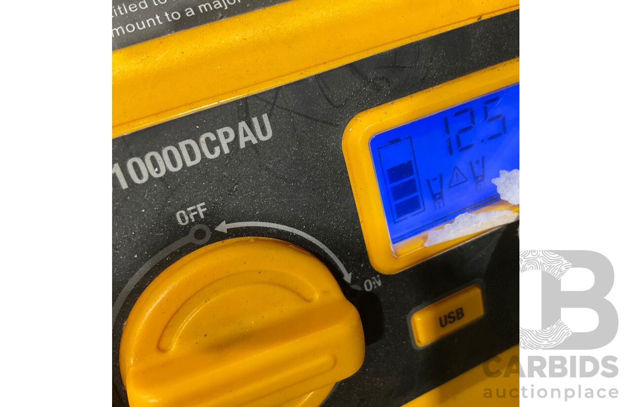 Cat (CJ1000DCPAU) Jumpstarter & Air Compressor - ORP $144.99