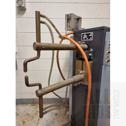 SIP Column Pedestal Spot Welder