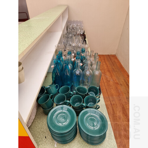 Bulk Quantity of Restaurant Glassware