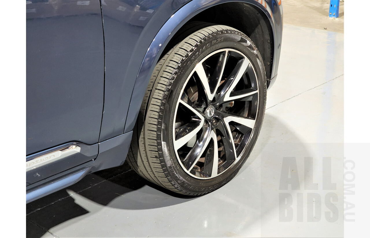 12/2017 Volvo XC90 T6 2.0 Inscription 256 MY18 4d Wagon Blue 2.0L Turbo - 7 Seater