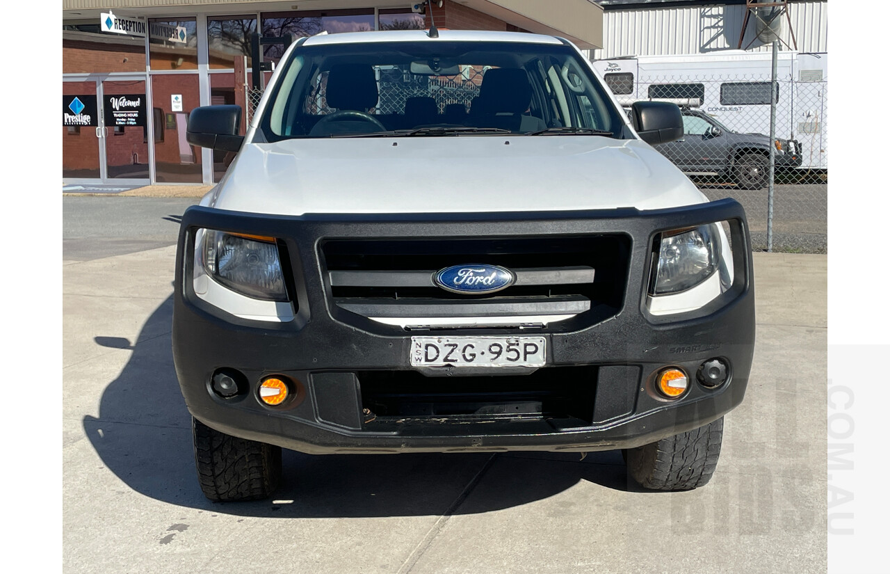 10/2013 Ford Ranger XL 2.2 (4x4) PX Crew C/Chas White 2.2L