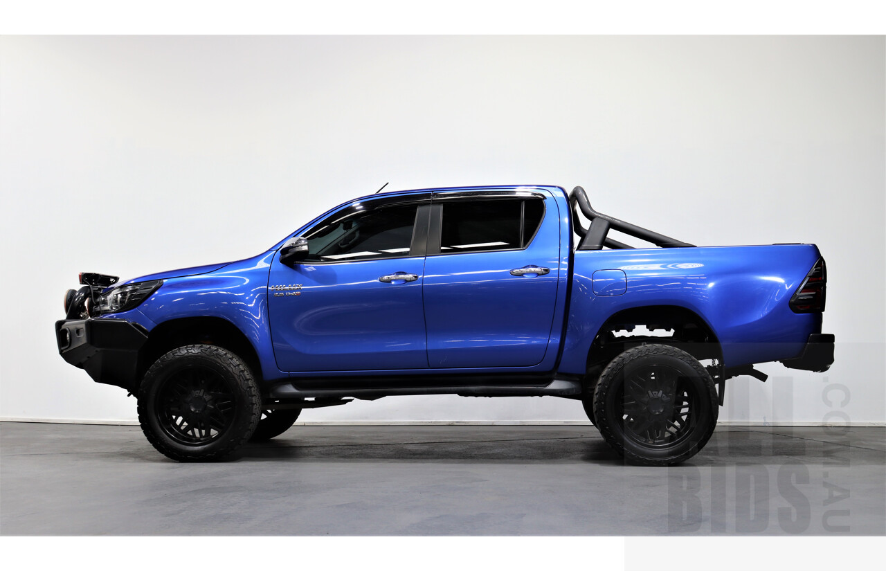 10/2015 Toyota Hilux SR5 (4x4) GUN126R Dual Cab Utility Blue 2.8L