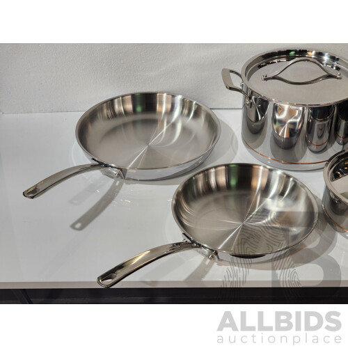 Kirkland (1119338) Signature Stainless Steel Cookware 10 Piece Set - ORP $389.98