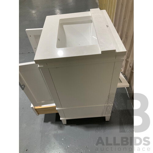 OVE (2200534) Aveline Vanity 22 Inch With Mirror - ORP $299.99