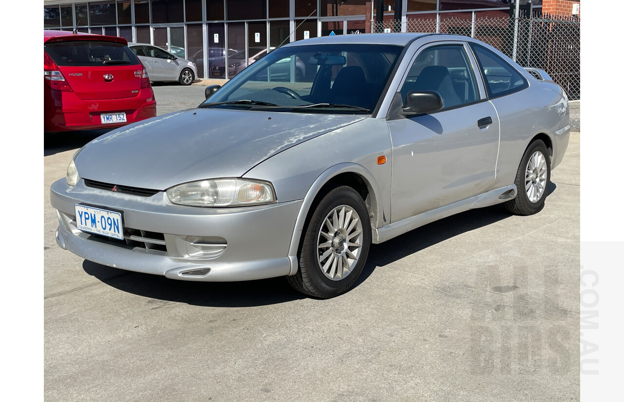 10/2000 Mitsubishi Lancer GLi CE 2d Coupe Silver Or Chrome 1.5L