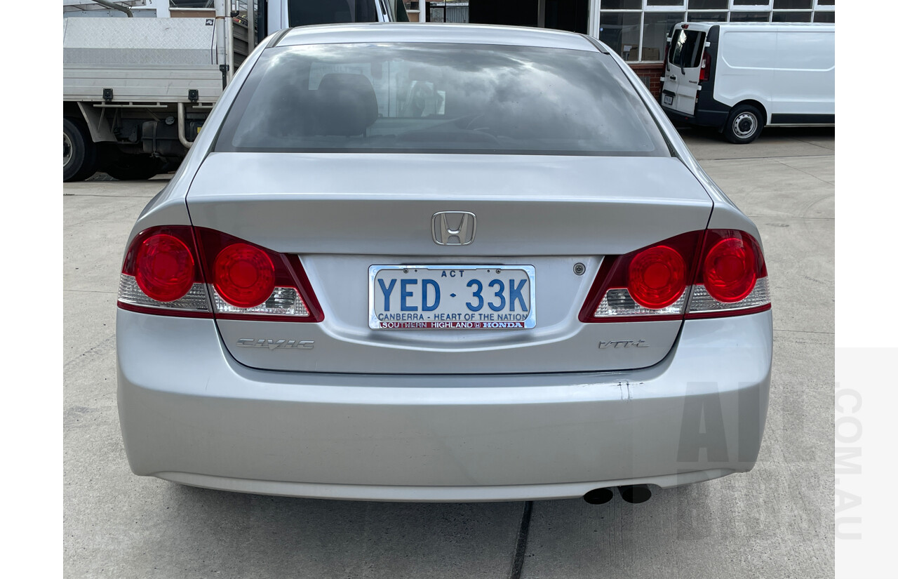 6/2006 Honda Civic Vti-L 40 4d Sedan Silver 1.8L