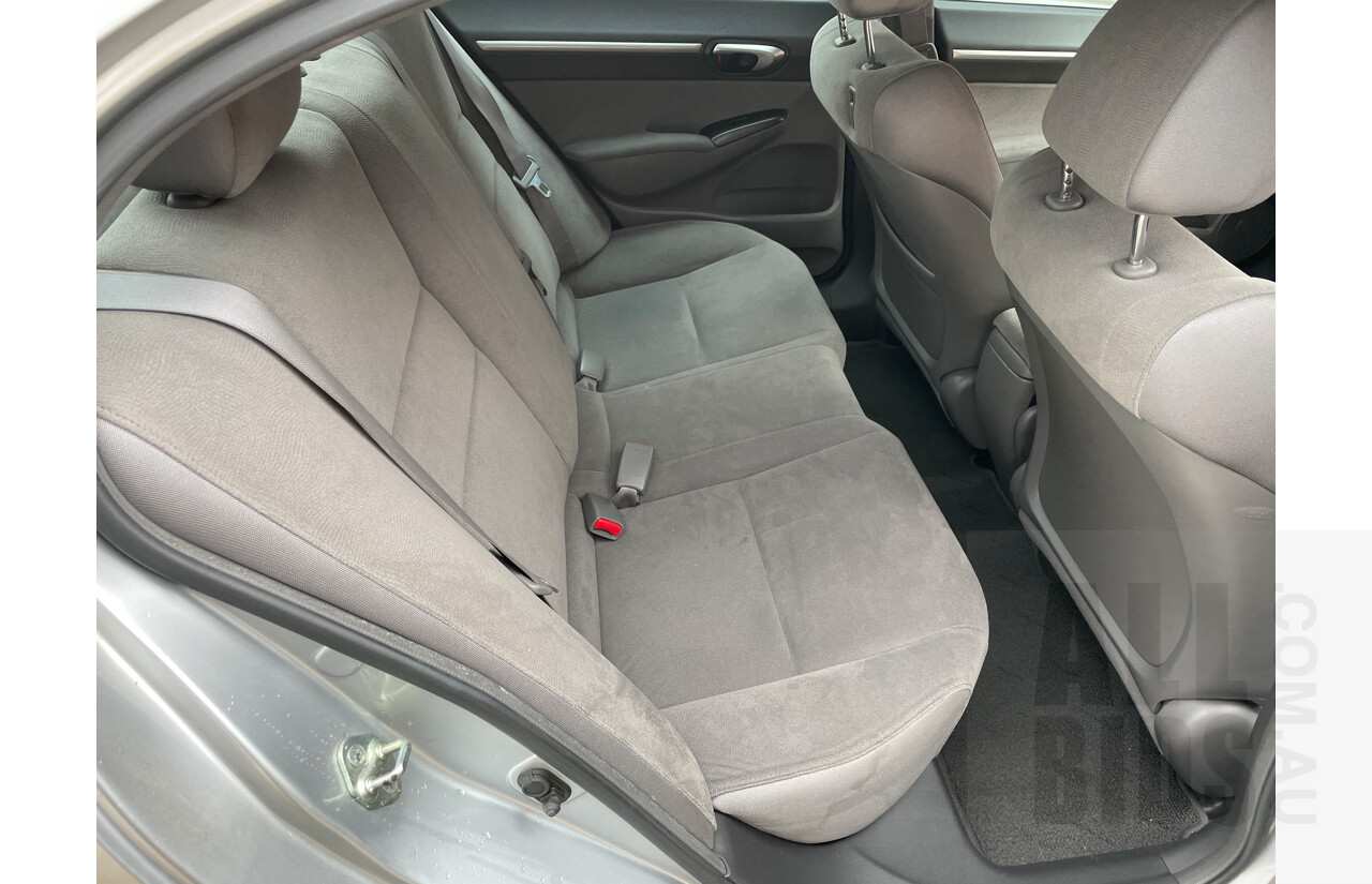 6/2006 Honda Civic Vti-L 40 4d Sedan Silver 1.8L