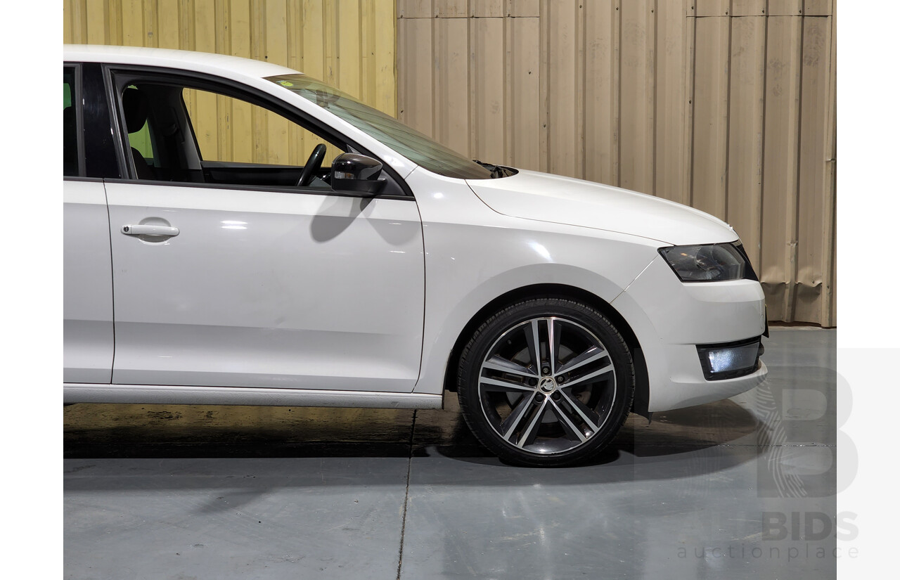 2/2016 Skoda Rapid Spaceback 92 TSI NH MY16 4d Wagon White 1.4L Turbo